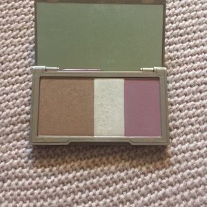 Urban Decay Naked Flushed Palette in Sesso
